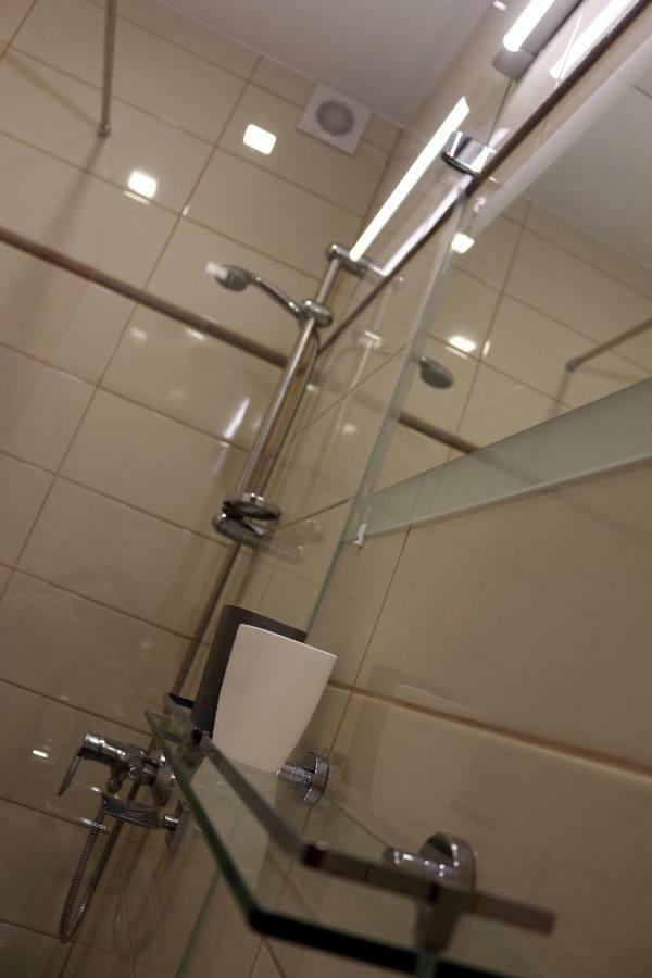 Soerpatika Vendeghaz Hotel Badacsonytomaj Luaran gambar